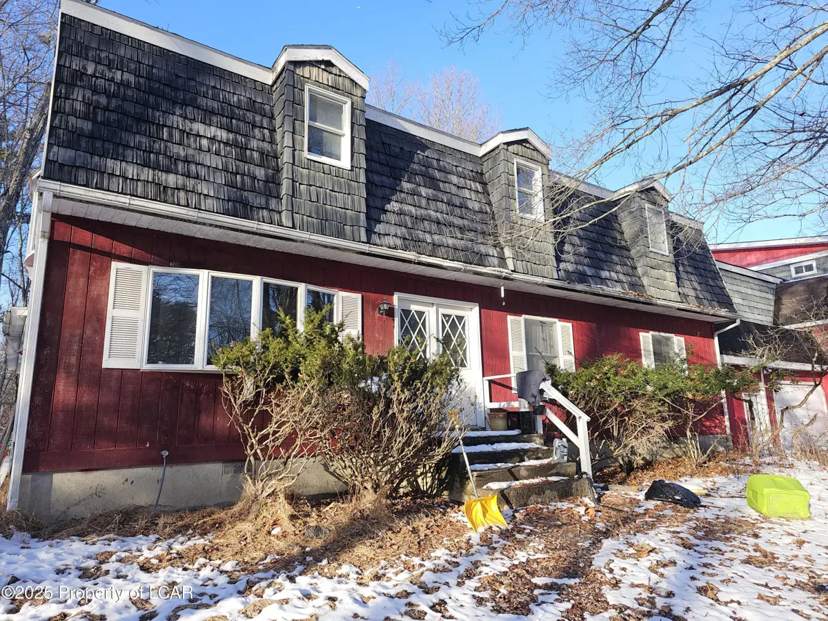 5530 Truman Street, East Stroudsburg in East Stroudsburg