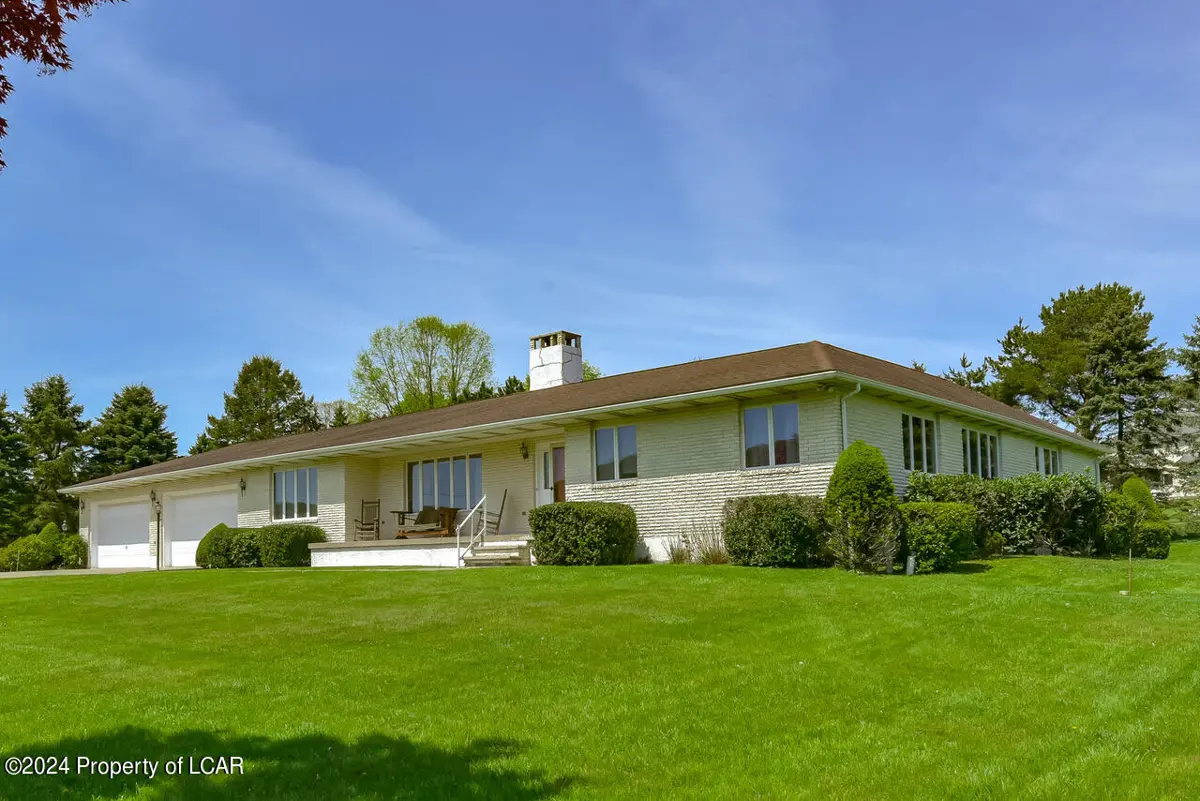 735 W Butler Drive, Sugarloaf in Sugarloaf