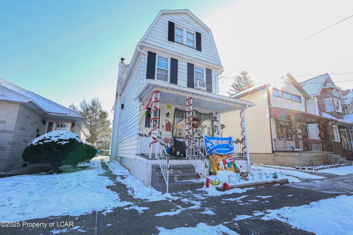 140 S Meade Street, Wilkes-Barre in Wilkes-Barre