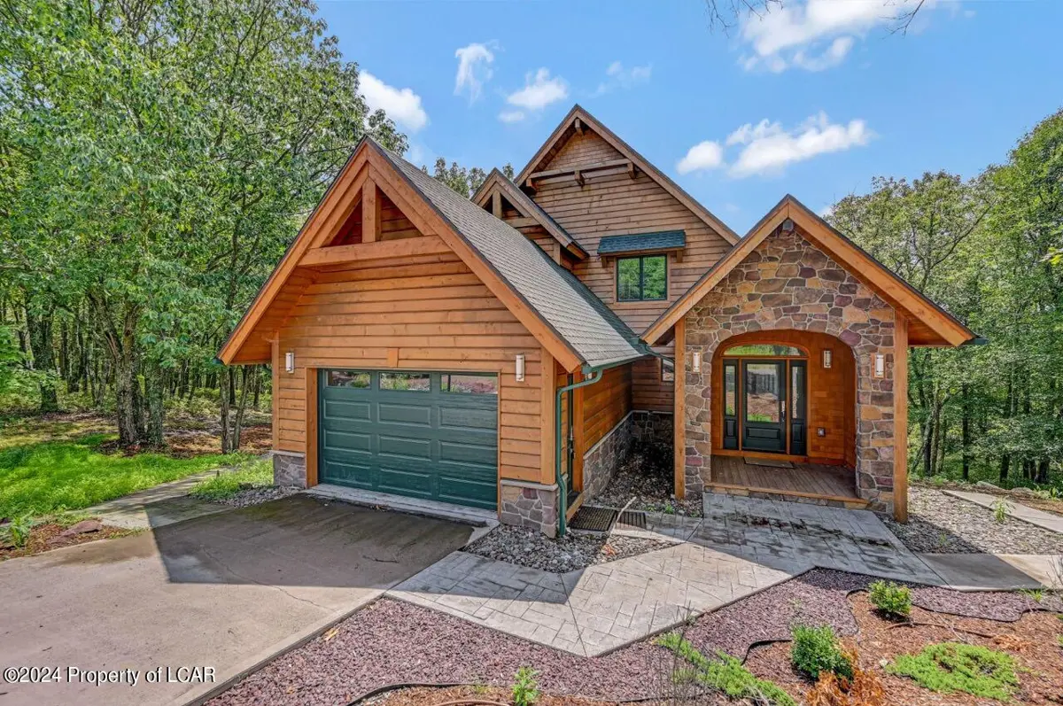 171 Buttonbush Lane, Hazle Township in Hazle Township