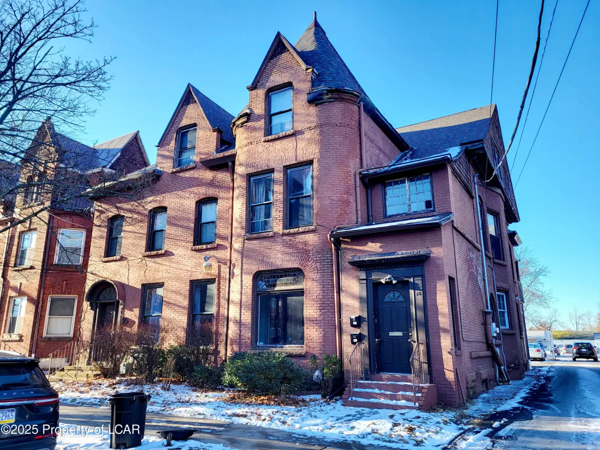 26 W Ross Street A, Wilkes-Barre in Wilkes-Barre