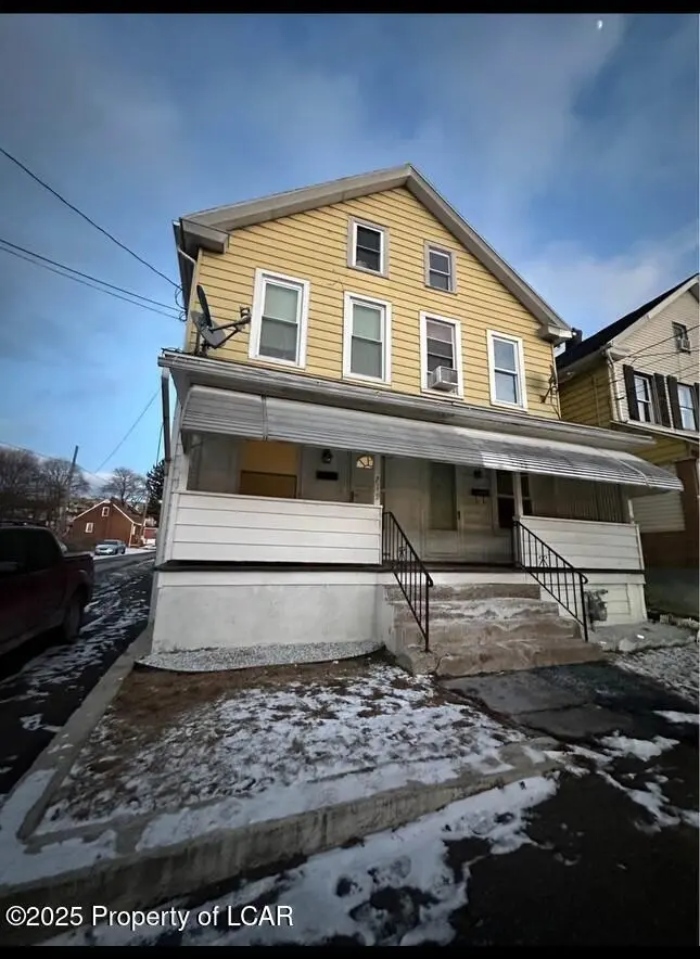 719 N JAMES Street, Hazleton in Hazleton