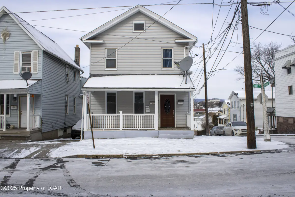 222 Scott St 1, Wilkes-Barre in Wilkes-Barre