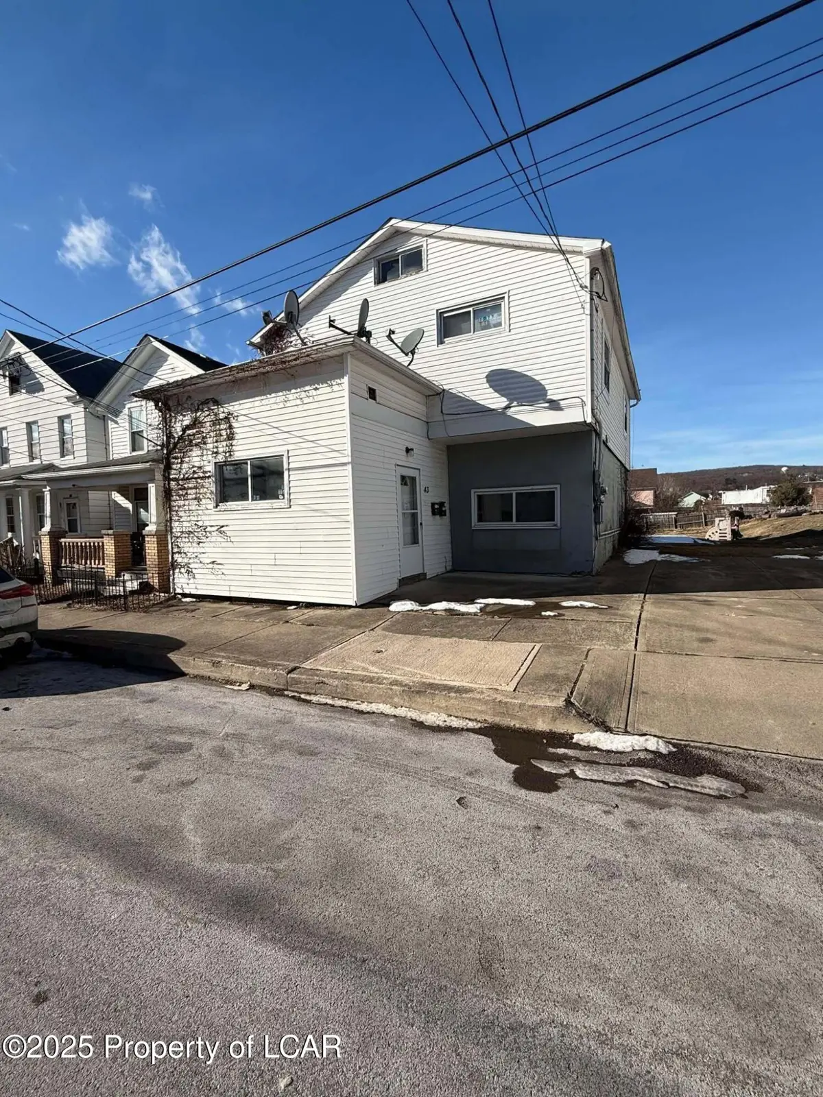 43 Plymouth Street, Edwardsville in Edwardsville