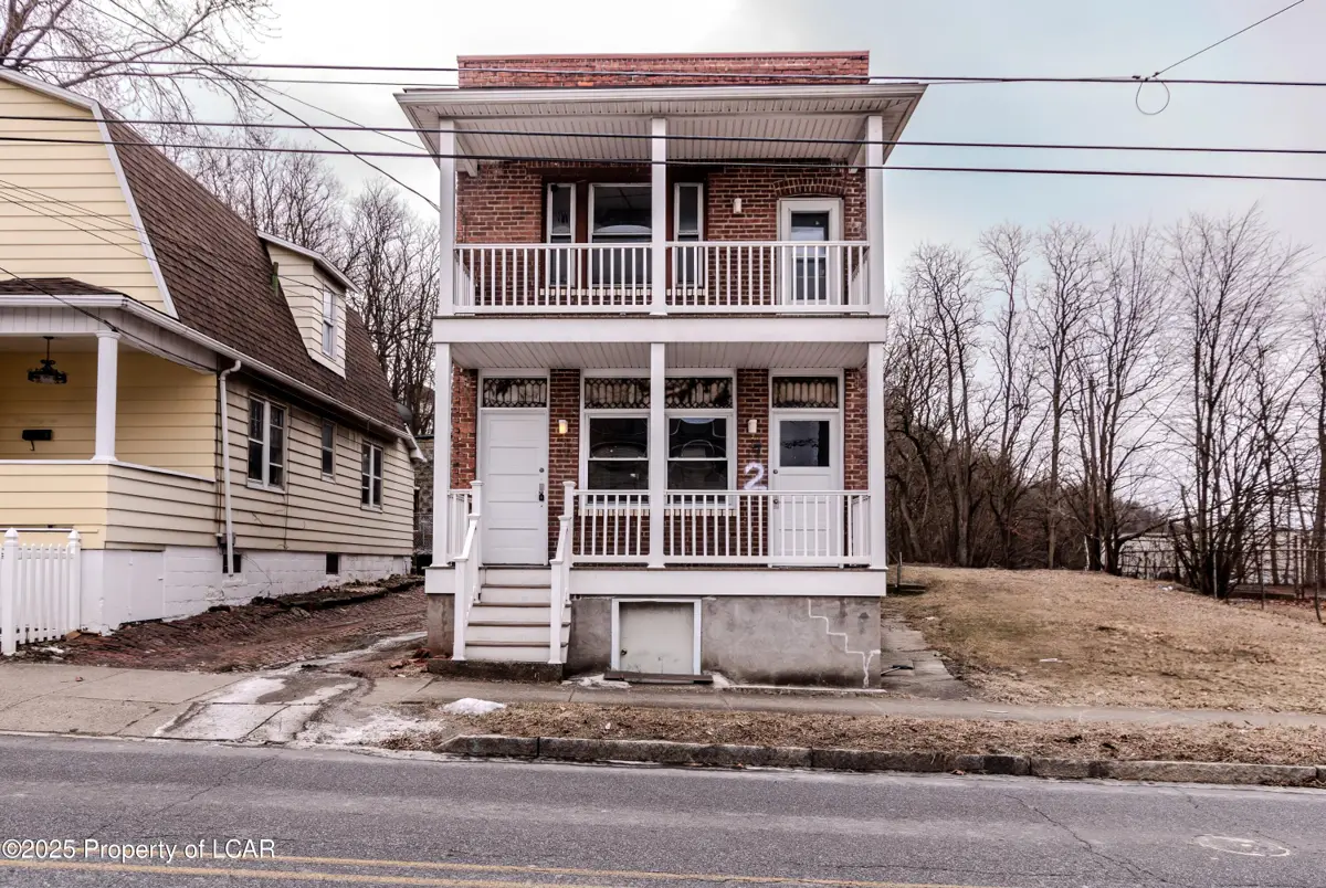 131-133 Scott Street, Wilkes-Barre in Wilkes-Barre