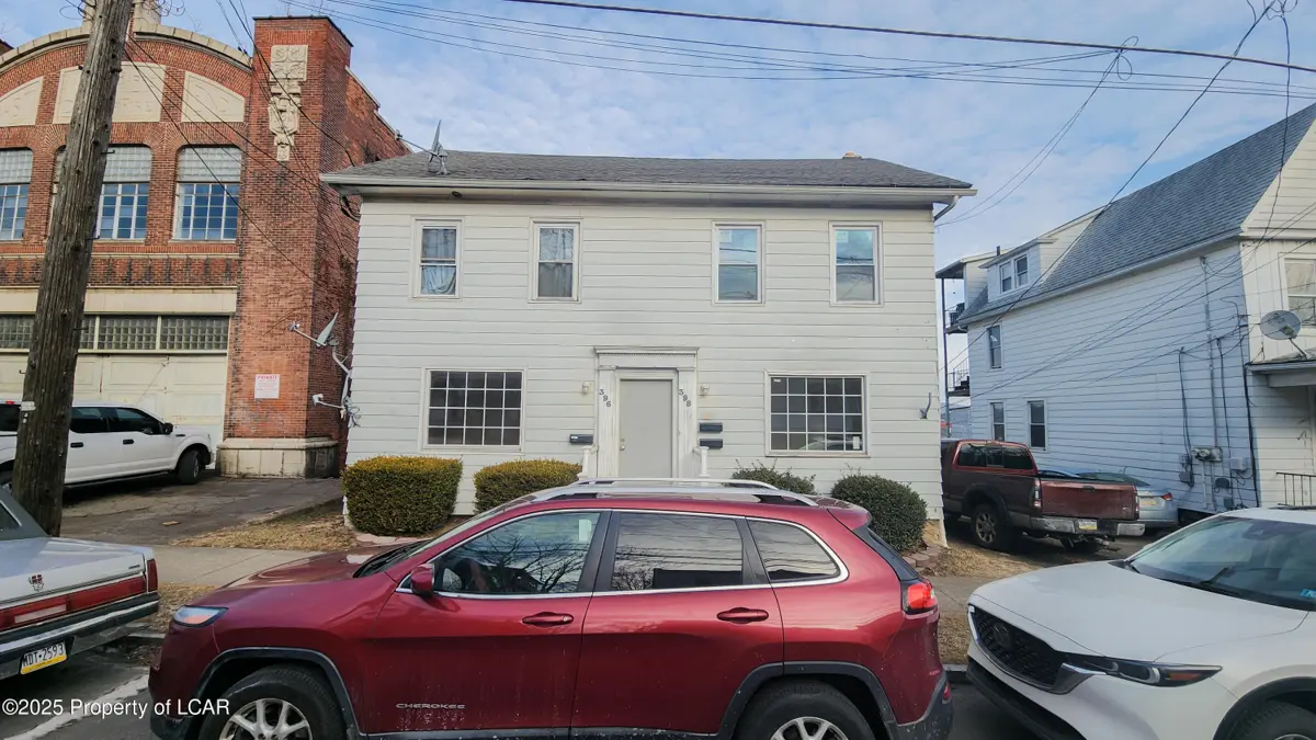 396-398 Scott Street, Wilkes-Barre in Wilkes-Barre