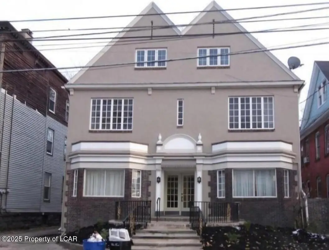 374 S River St 4, Wilkes-Barre in Wilkes-Barre
