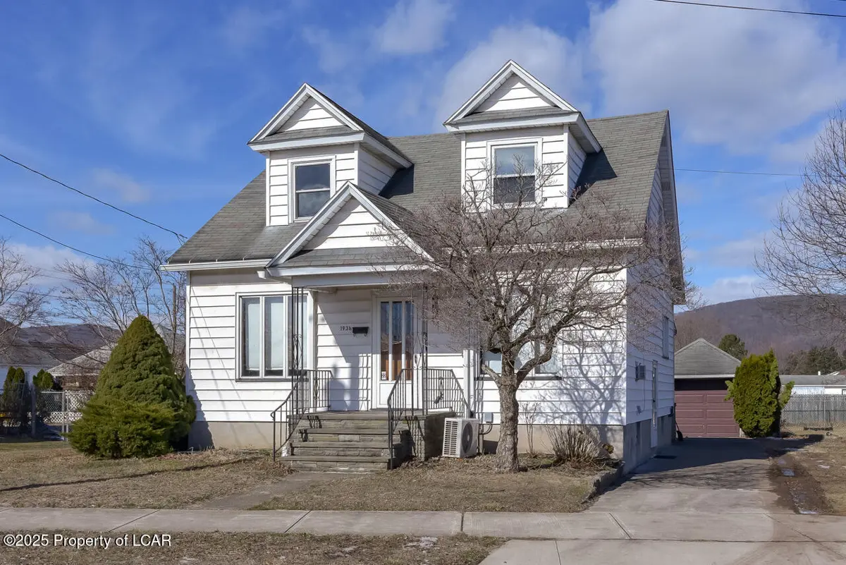 1938 Susquehanna Avenue, Exeter in Exeter