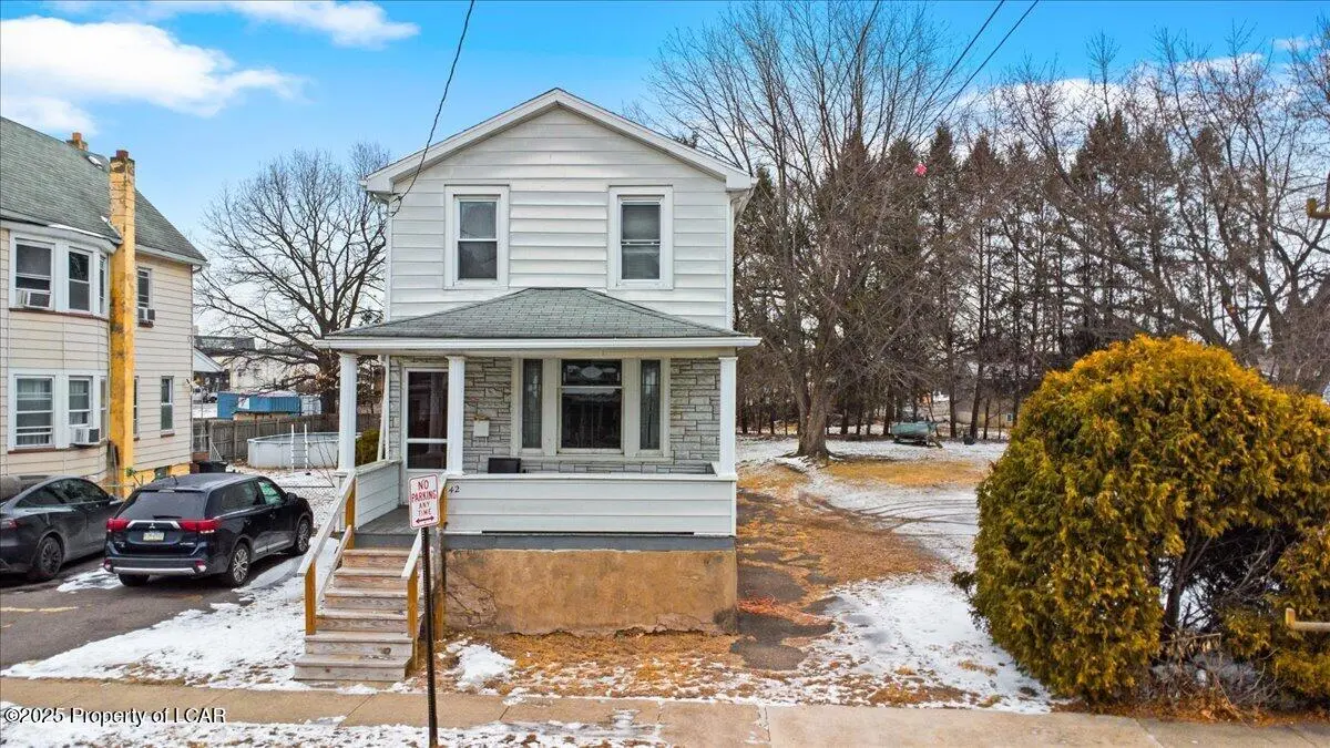 42 Columbus Avenue, Wilkes-Barre in Wilkes-Barre