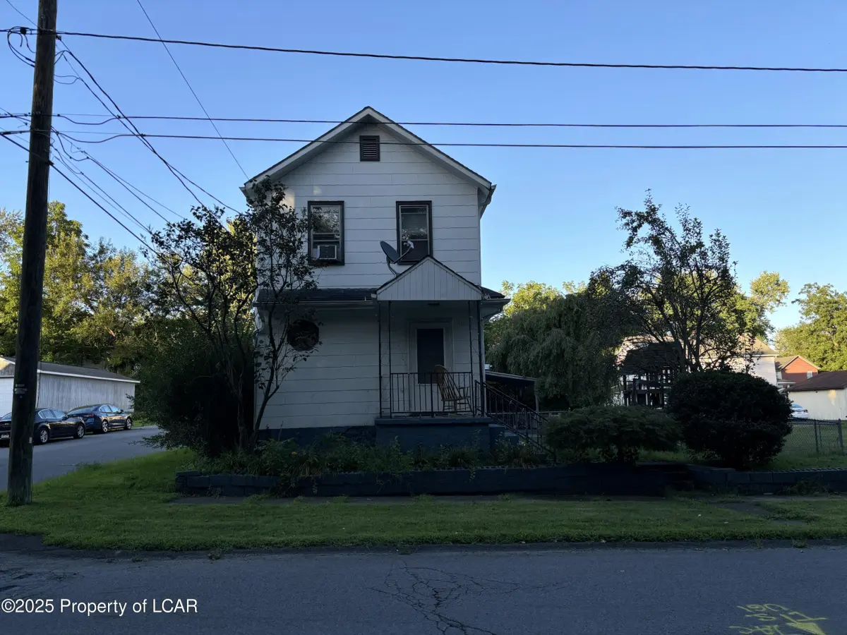 185 Chestnut Street, Larksville in Larksville