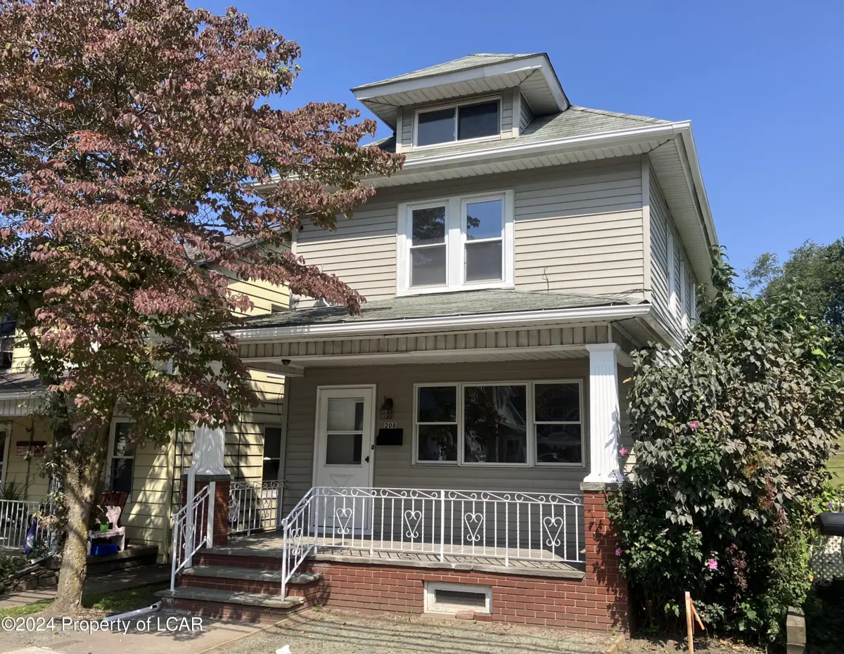 208 Parsonage Street, Pittston in Pittston