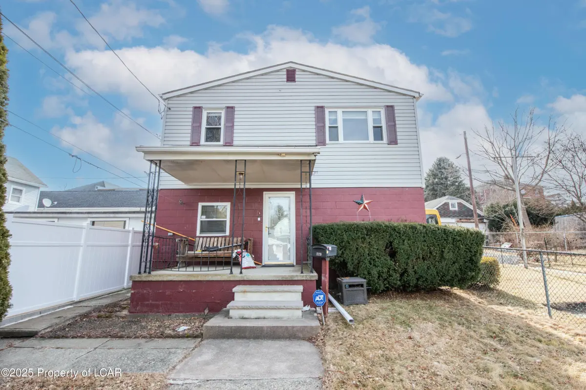 229 Boland Avenue, Hanover Township in Hanover Township