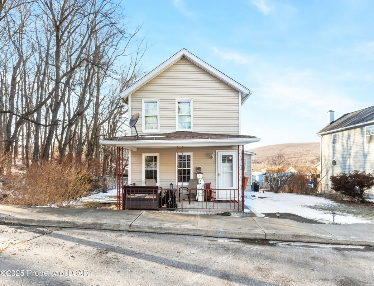 12 Evans Street, Duryea in Duryea