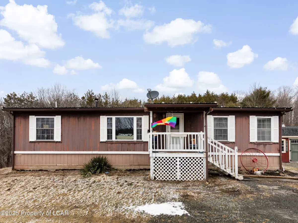 1801 Liberty Park Road, Hallstead in Hallstead