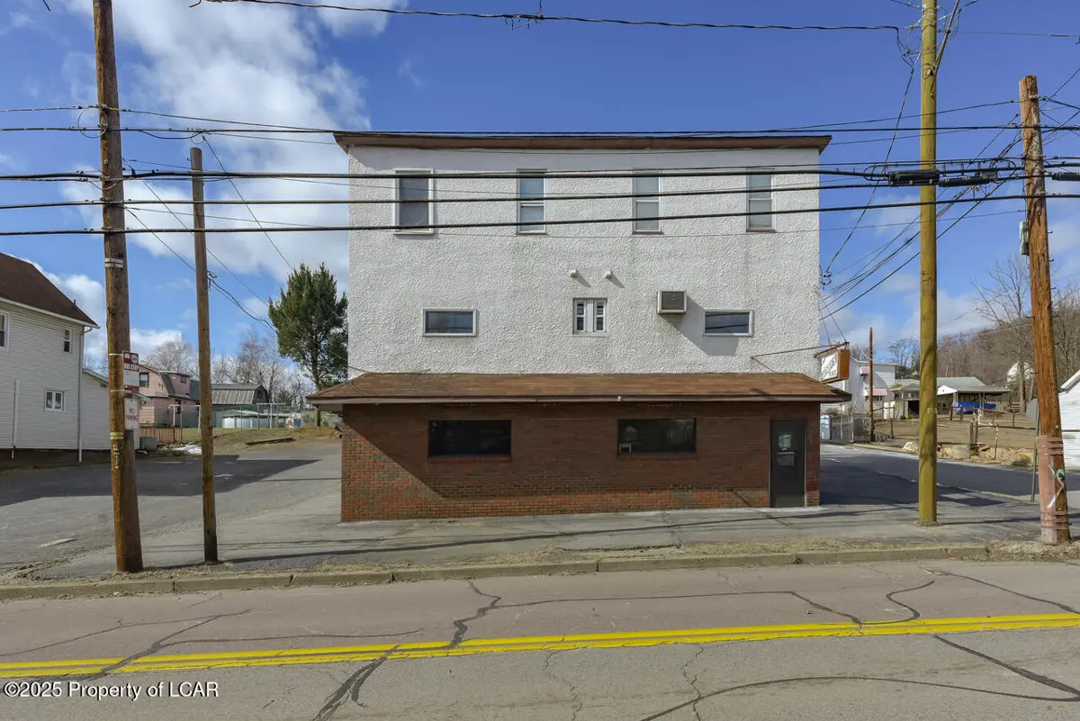 70 Hudson Road, Wilkes-Barre in Wilkes-Barre