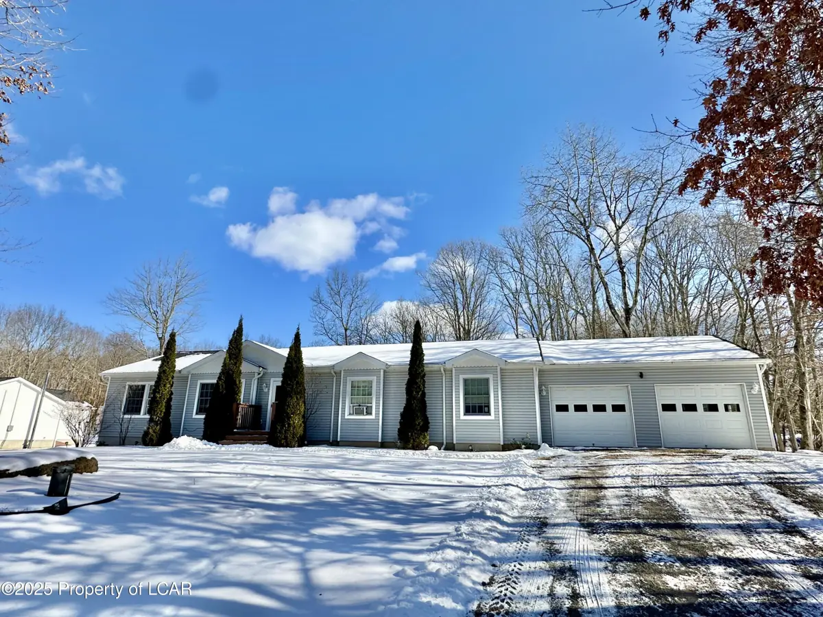 184 Niemchik Road, Hunlock Creek in Hunlock Creek