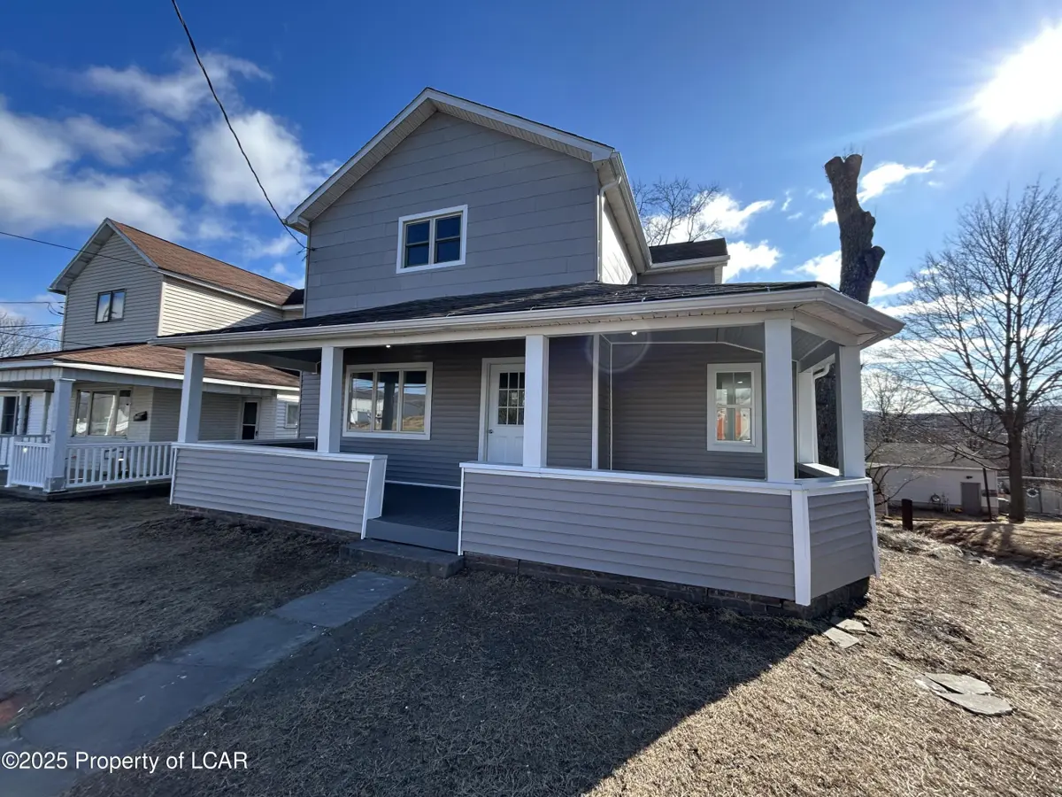 938 Wood Street, Duryea in Duryea