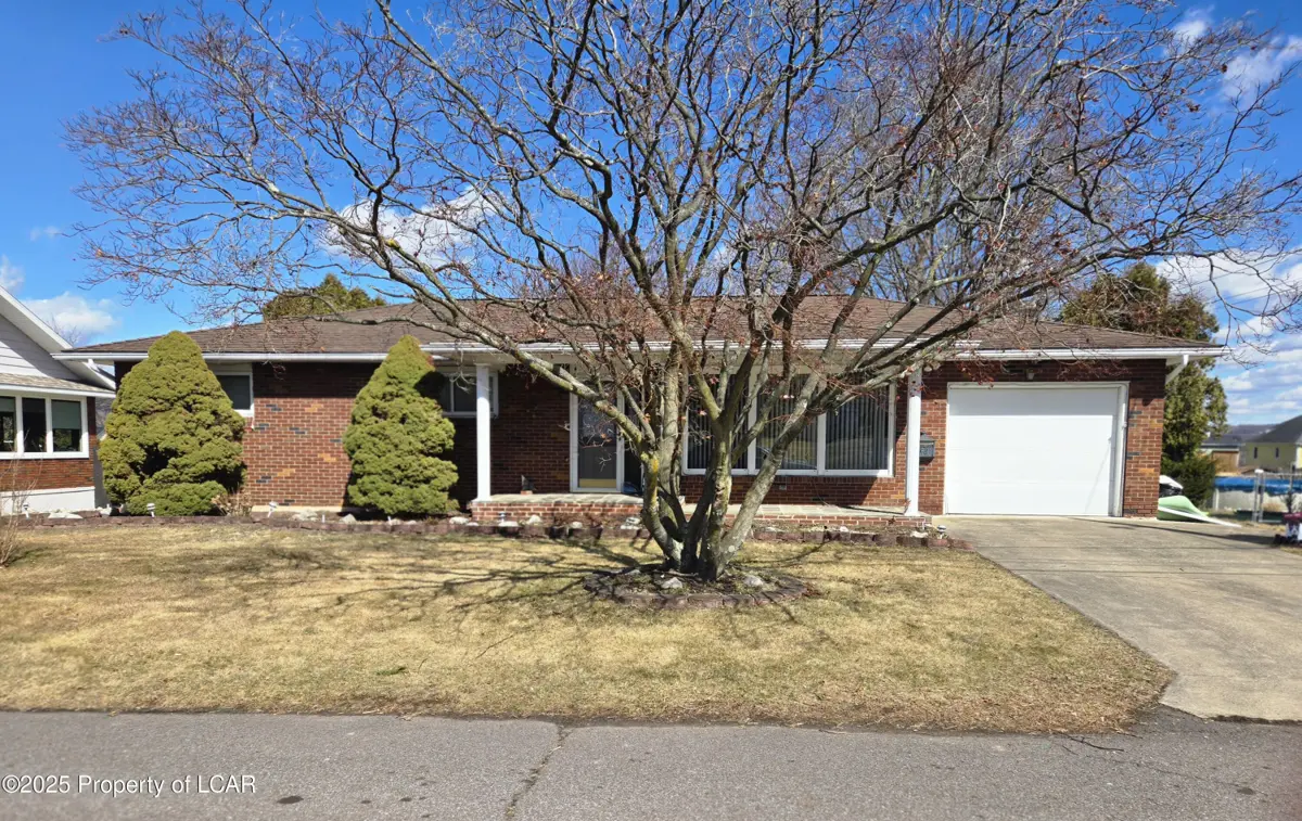 535 Adams Street, Duryea in Duryea