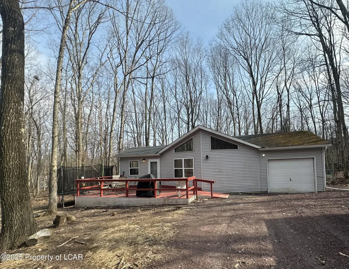 35 Vacation Dr, White Haven in White Haven