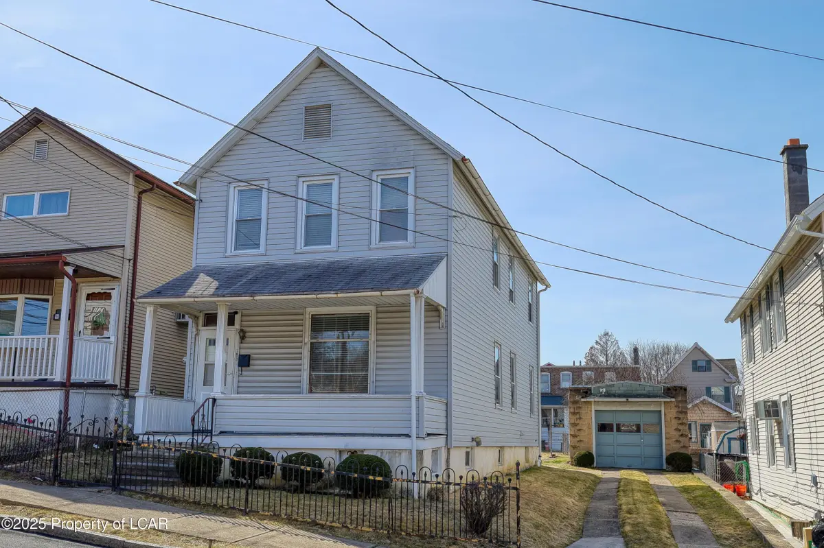 153 McLean Street, Wilkes-Barre in Wilkes-Barre