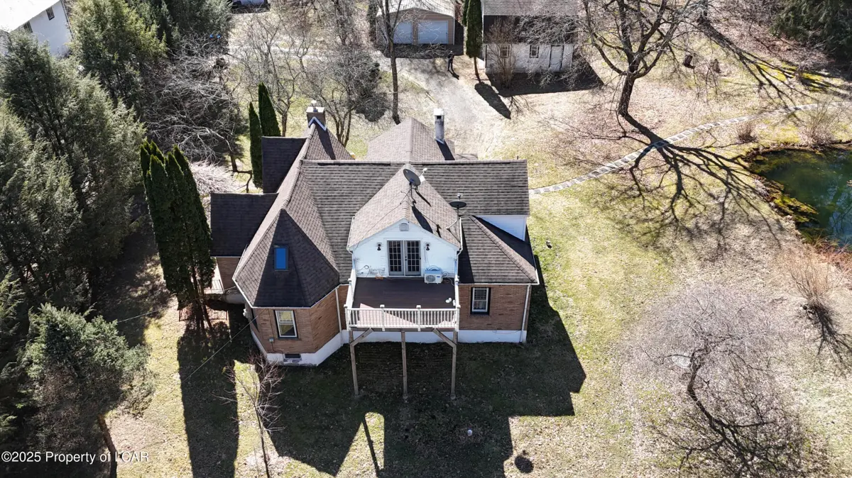 433 Waterton Road, Shickshinny in Shickshinny