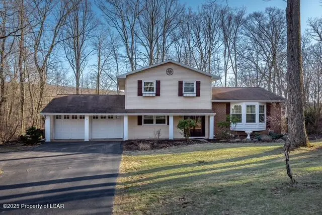 11 Red Coat Lane, Mountain Top in Mountain Top