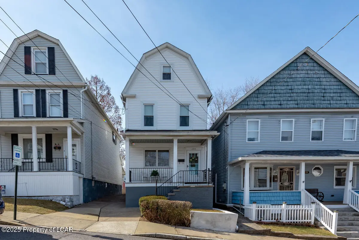 203 Andover Street, Wilkes-Barre in Wilkes-Barre