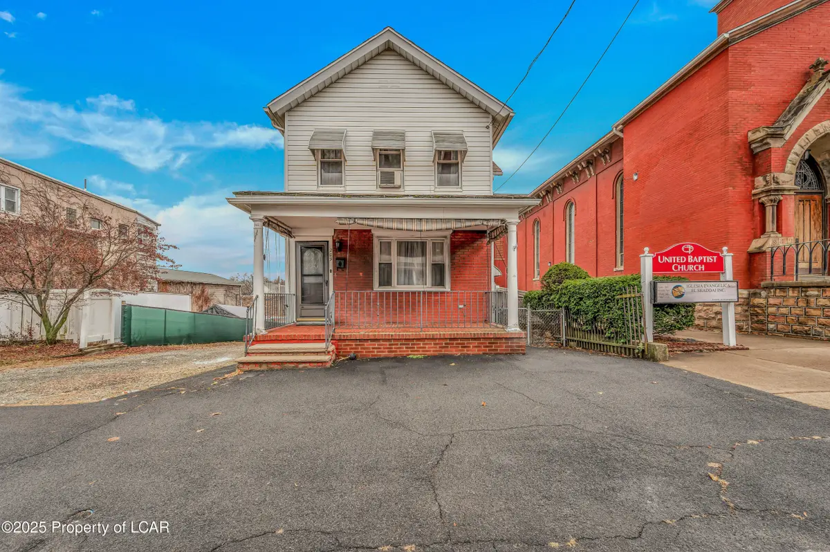 209 S Main Avenue, Scranton in Scranton
