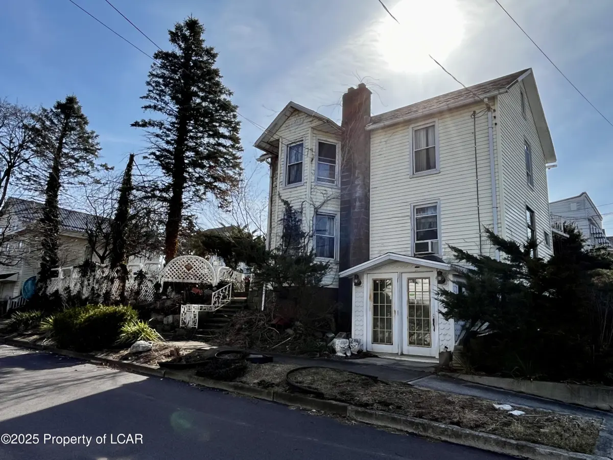 803 S Hanover Street, Nanticoke in Nanticoke