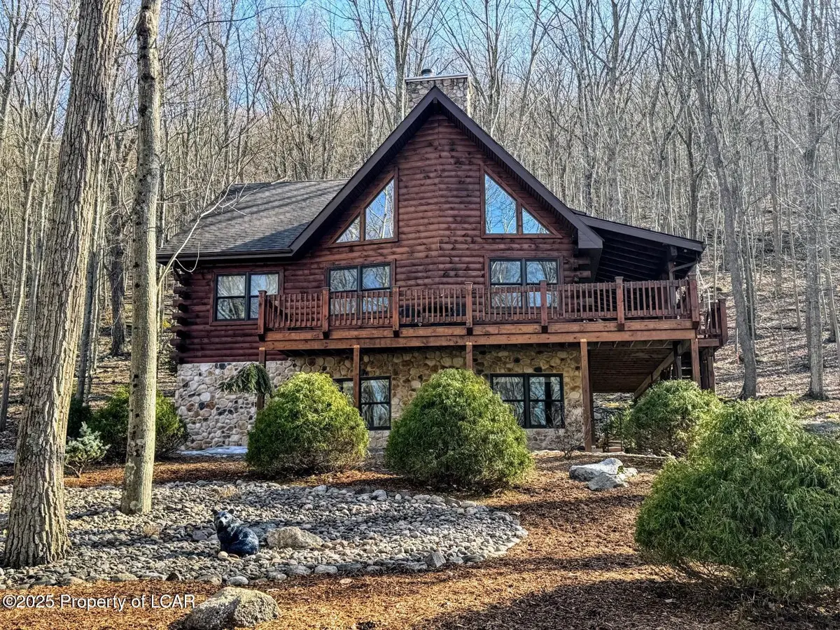 424 Tuscarora Dr. West, Hazleton in Hazleton