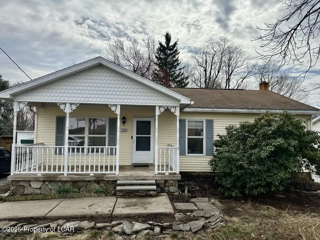 203 Rock Street, Hughestown in Hughestown