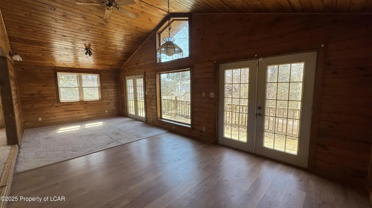 121 Ferncliff Lane, Tunkhannock in Tunkhannock