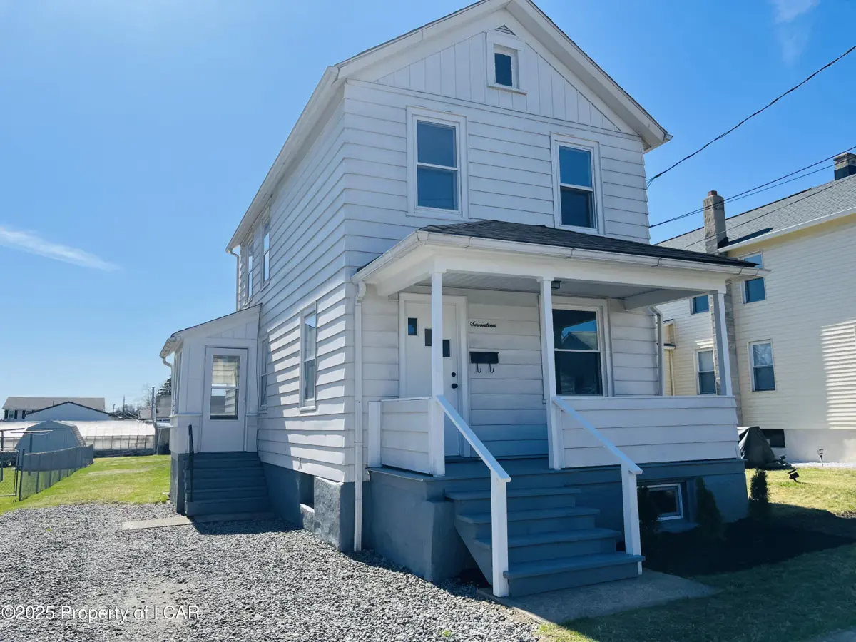 17 Clinton Street, Swoyersville in Swoyersville