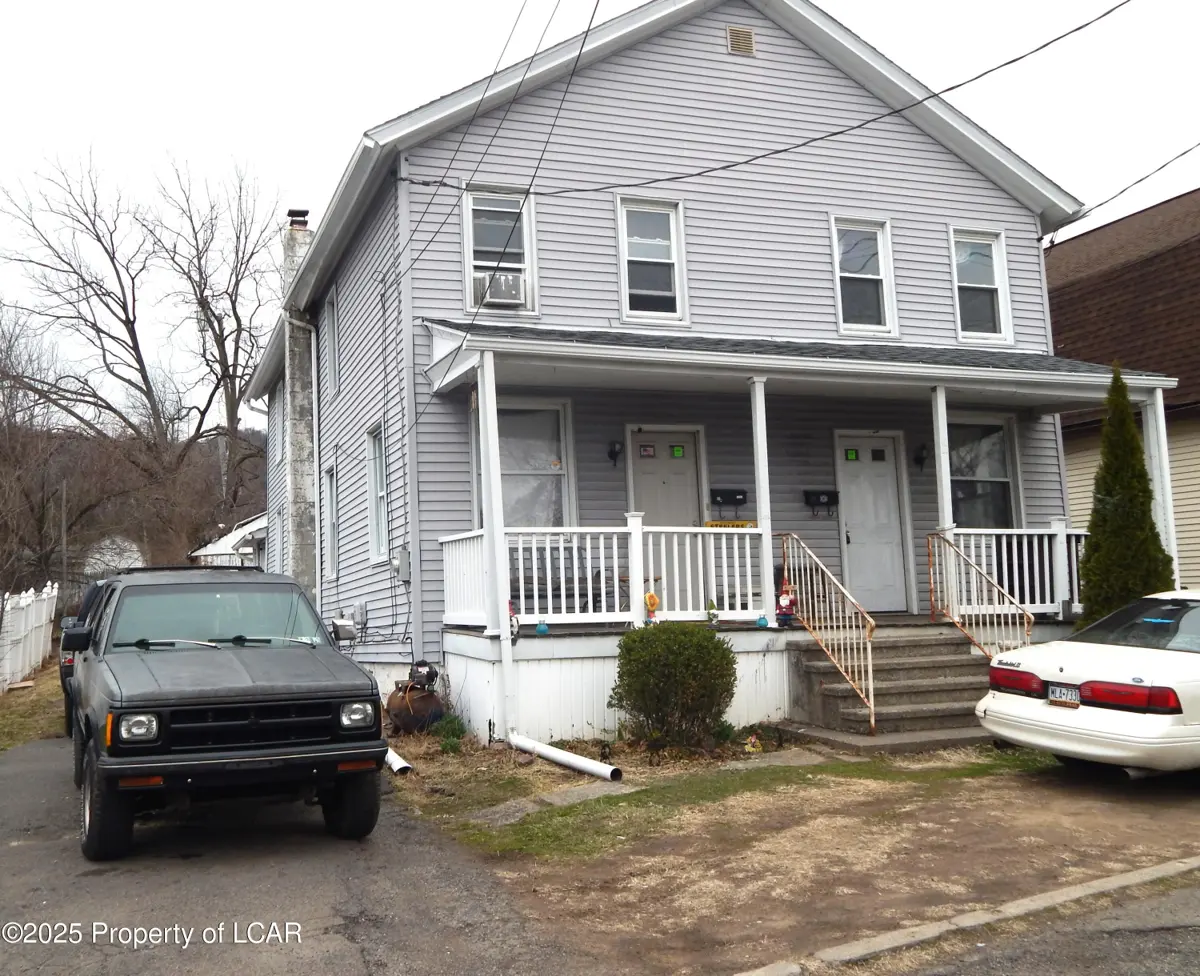 64-66 E State Street, Larksville in Larksville