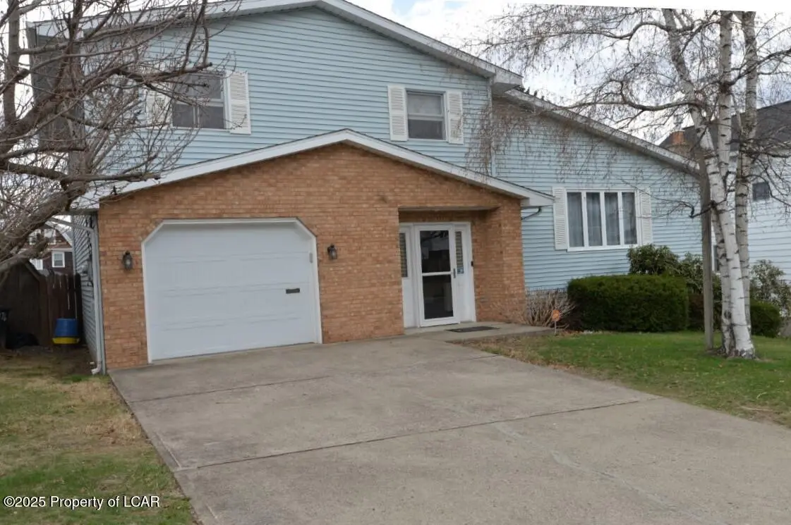 376 E Church Street, Nanticoke in Nanticoke