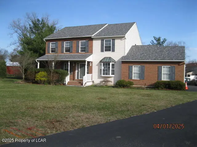 16 Osborne Drive, Pittston in Pittston