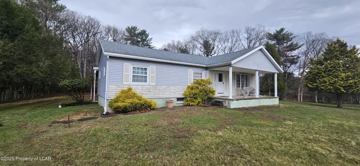 2821 Alberdeen Road, Mountain Top in Mountain Top