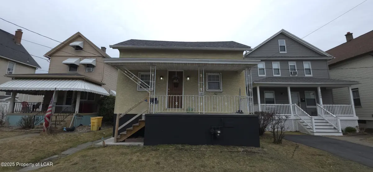 2807 Pittston Avenue, Scranton in Scranton