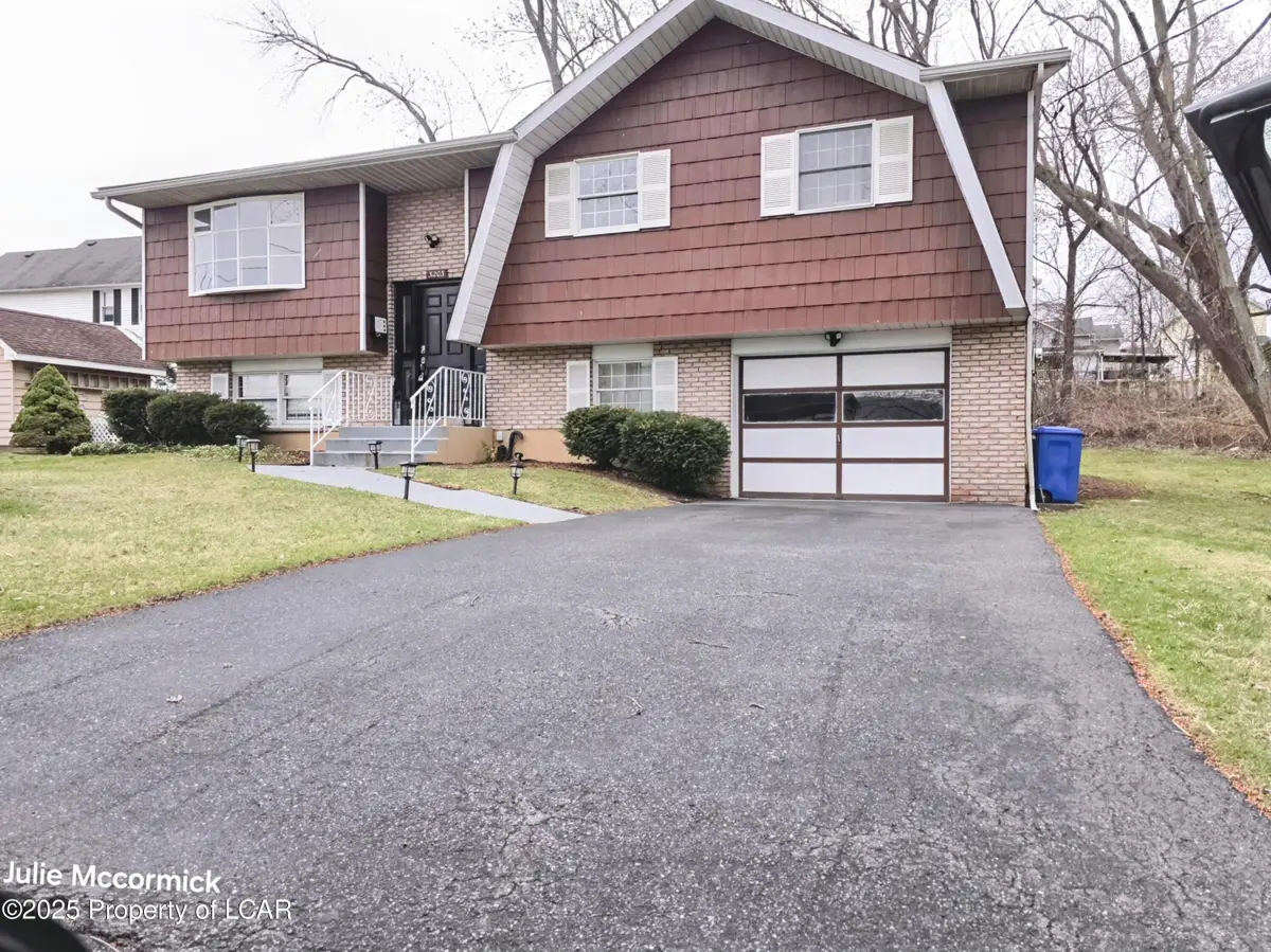 3203 Doud Avenue, Scranton in Scranton