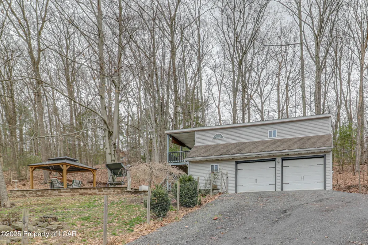 67 Hemlock Springs Drive, Shickshinny in Shickshinny