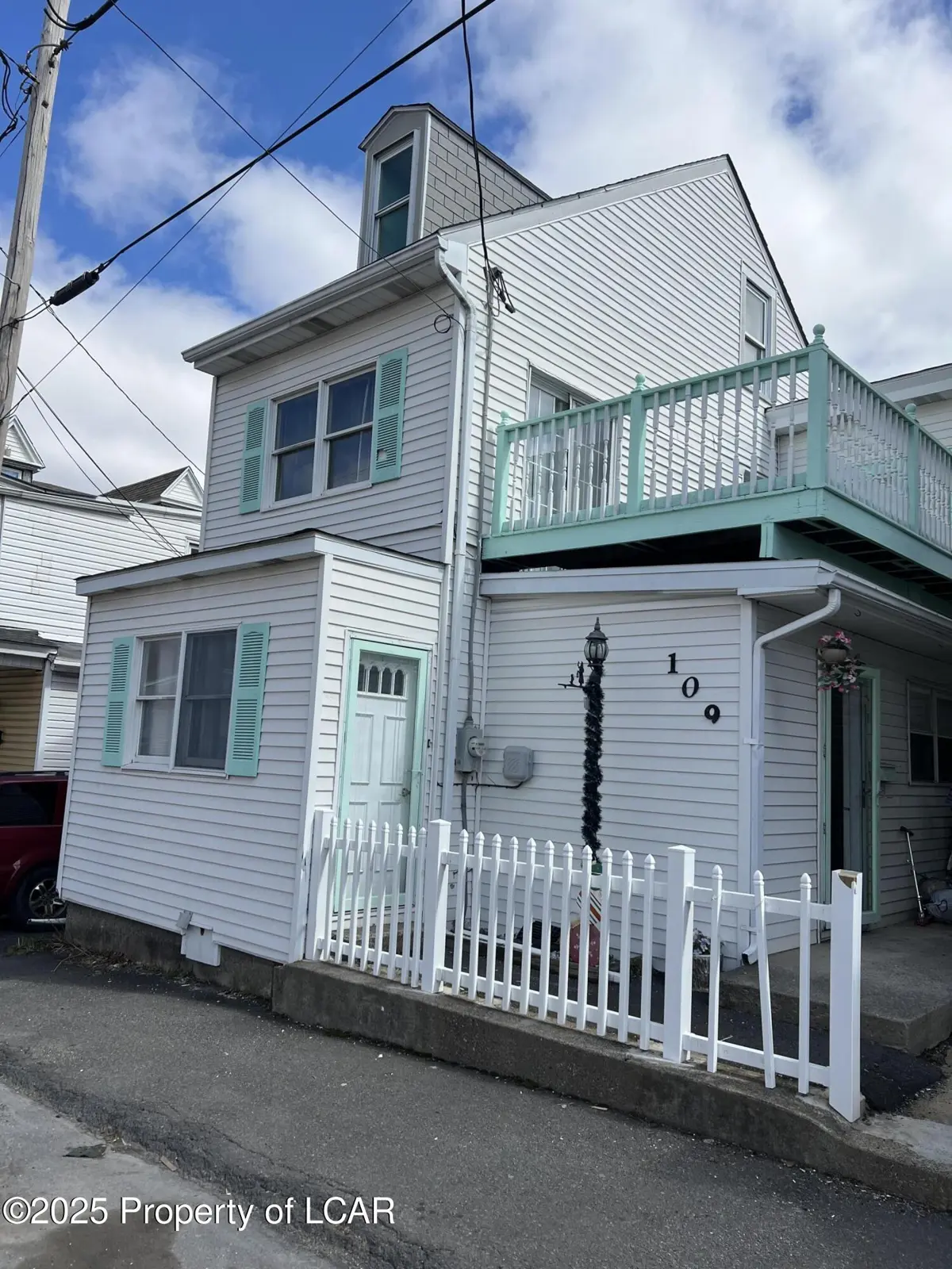 109 S Chestnut Street, Shenandoah in Shenandoah