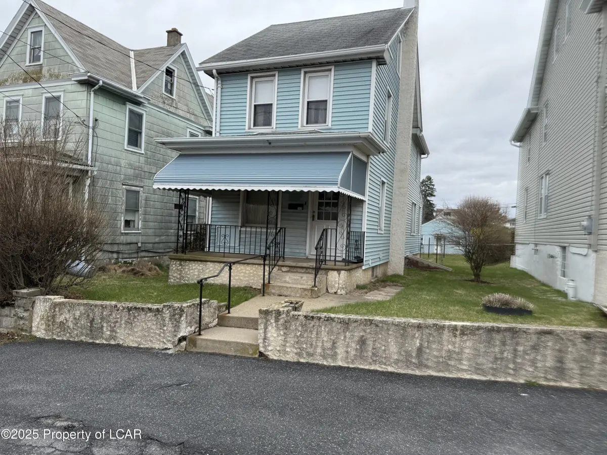 709 Carson Street, Hazleton in Hazleton