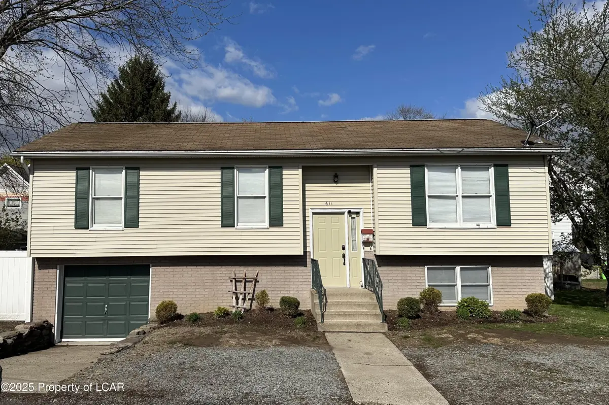 611 Dennison Street, West Pittston in West Pittston