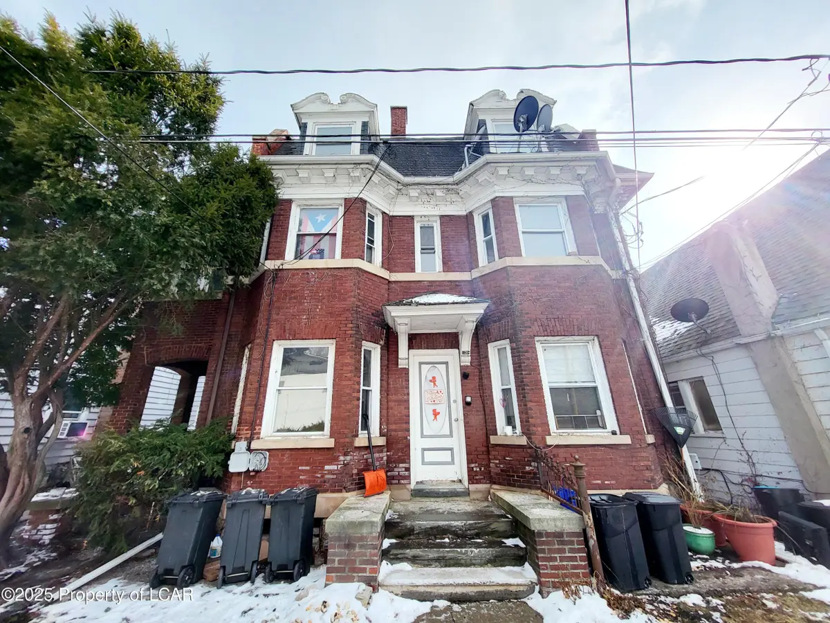 131-133 Susquehanna Avenue 1, Olyphant in Olyphant