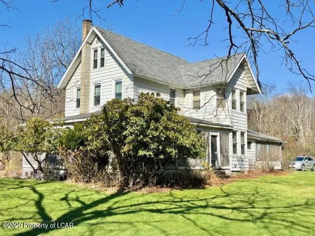 1079 Sutton Creek Road, Dallas in Dallas
