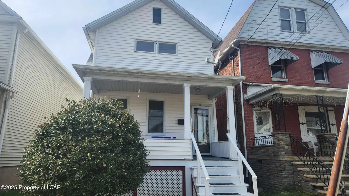 191 Loomis Street, Wilkes-Barre in Wilkes-Barre