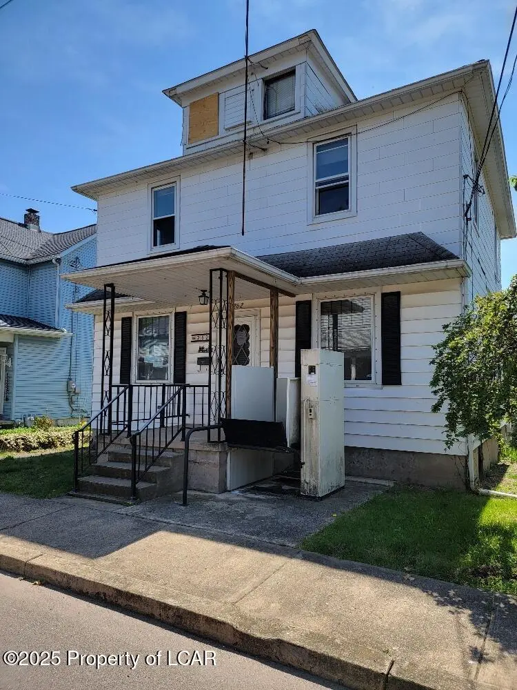262 E 8th Street, Bloomsburg in Bloomsburg