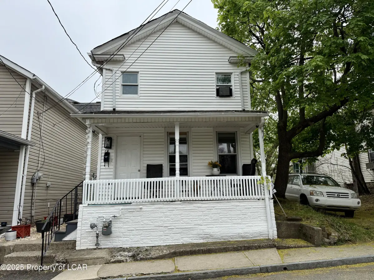 14 Phoenix Street, Wilkes-Barre in Wilkes-Barre
