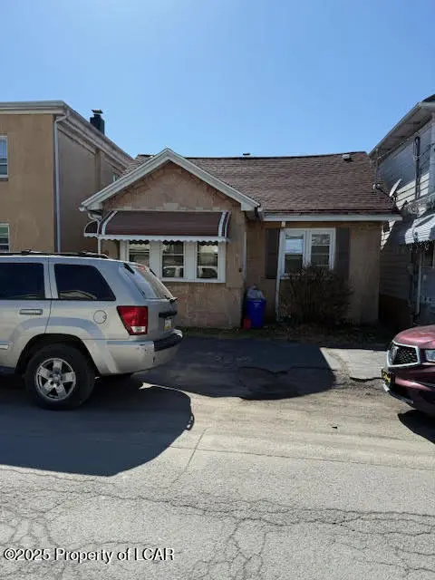 730 N James Street, Hazleton in Hazleton