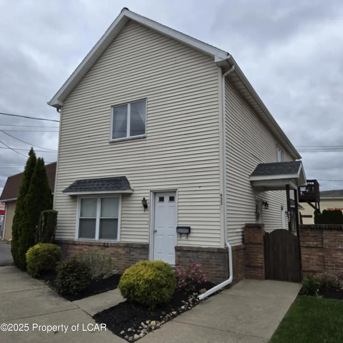 932 Wyoming Avenue, West Pittston in West Pittston